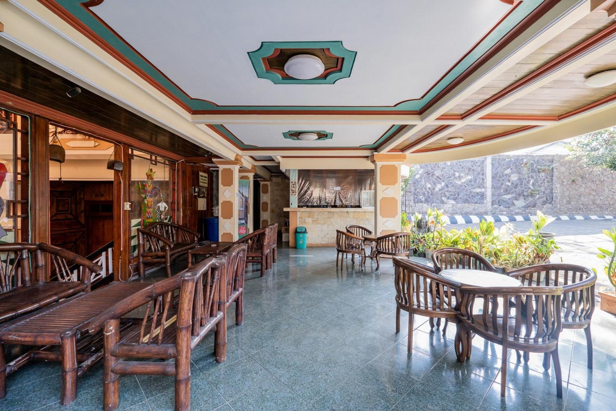 Urbanview Hotel Near Jatim Park 1 By Reddoorz Batu  Exterior foto